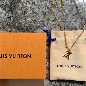 Rare Authentic Unisex Gold Louis Vuitton Necklace